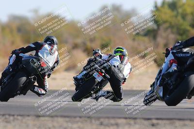 media/Dec-18-2022-SoCal Trackdays (Sun) [[8099a50955]]/Turn 7 Backside (1125am)/